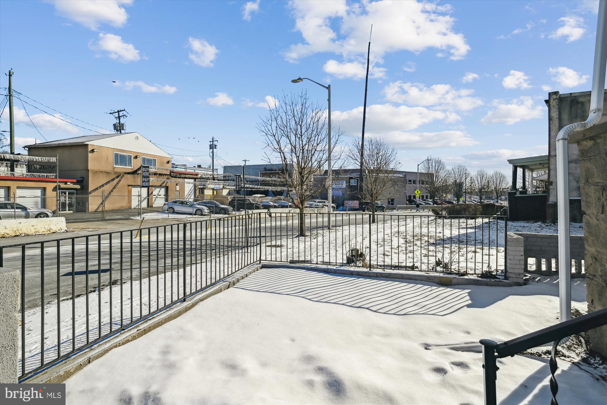 MONDAWMIN - Residential