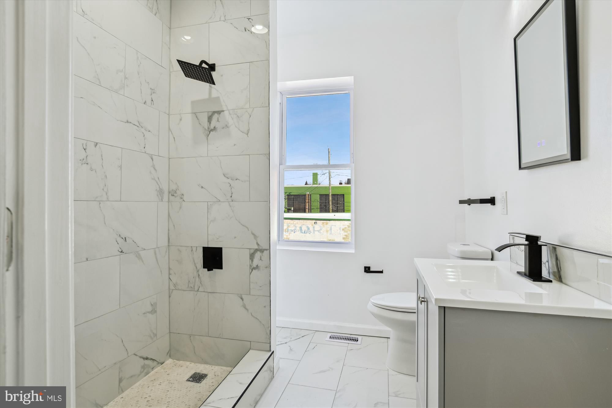 MONDAWMIN - Residential