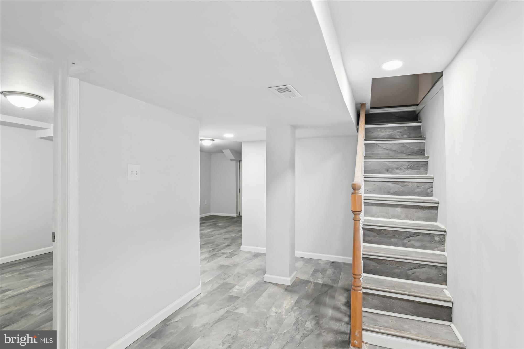 MONDAWMIN - Residential
