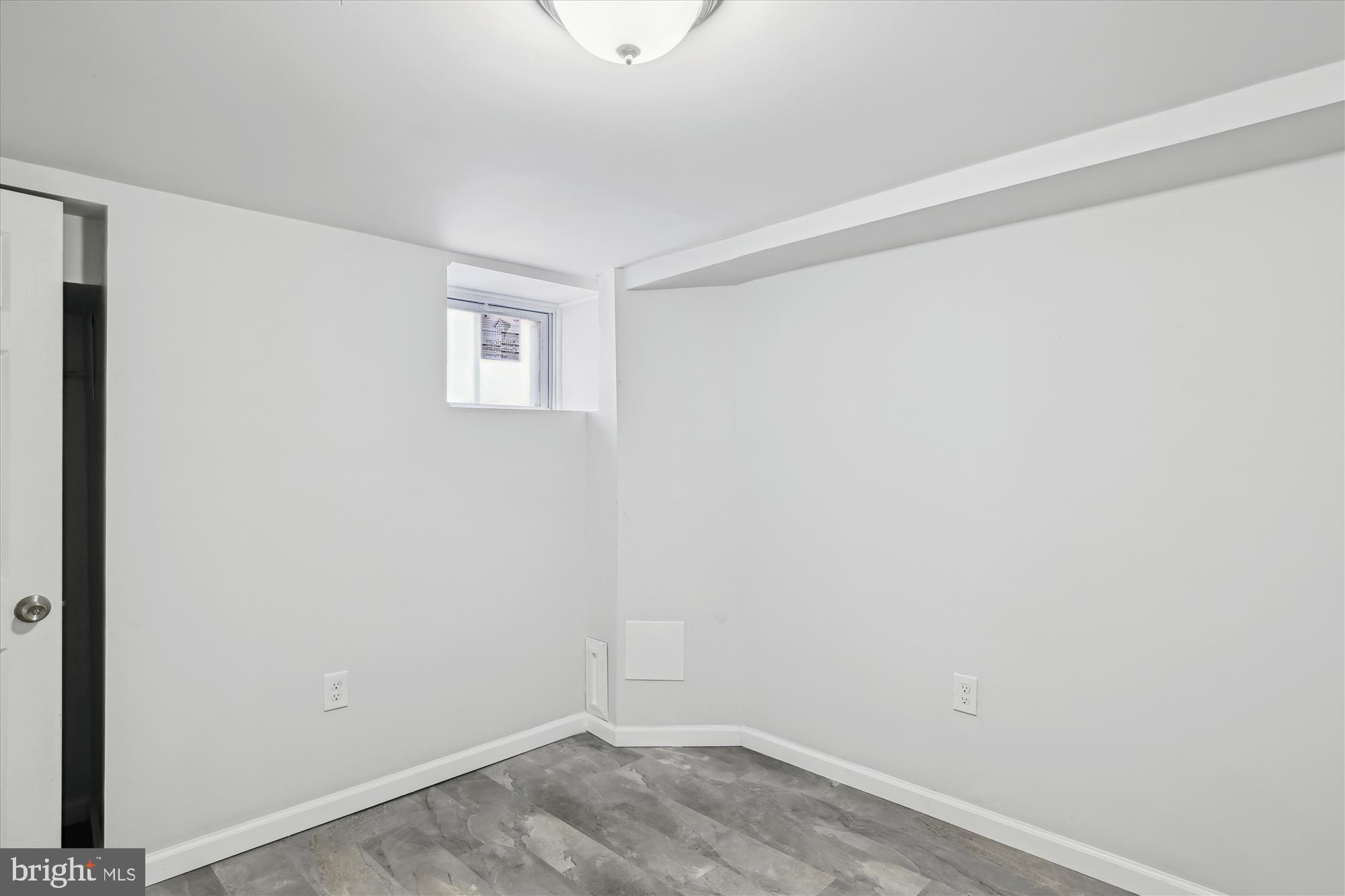 MONDAWMIN - Residential