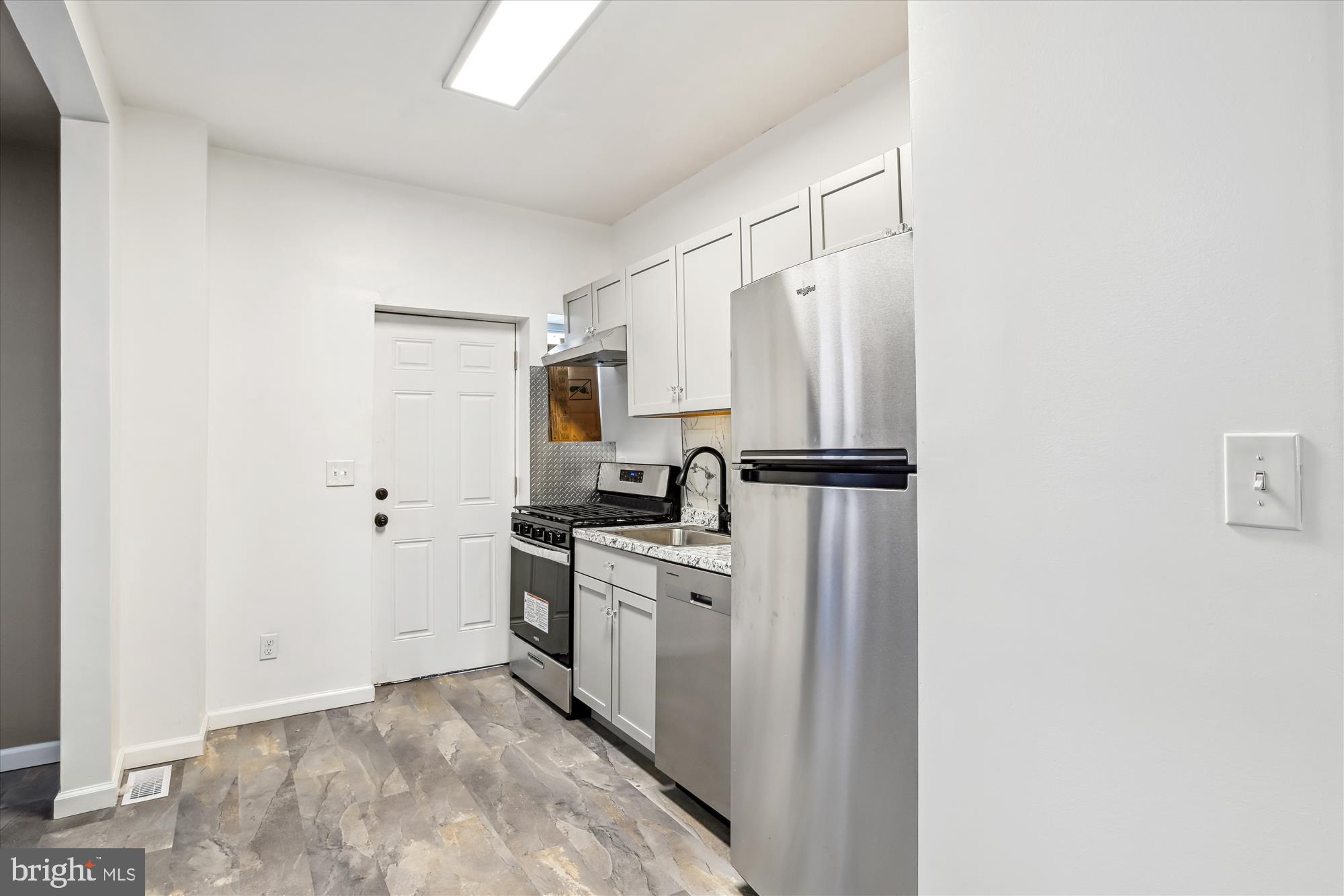 MONDAWMIN - Residential