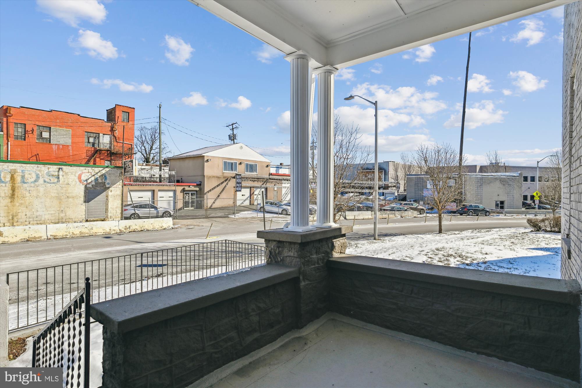 MONDAWMIN - Residential