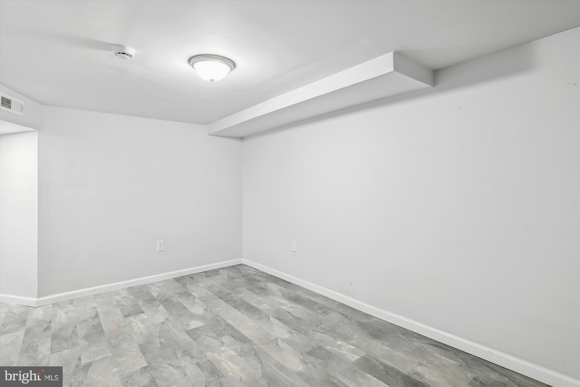 MONDAWMIN - Residential