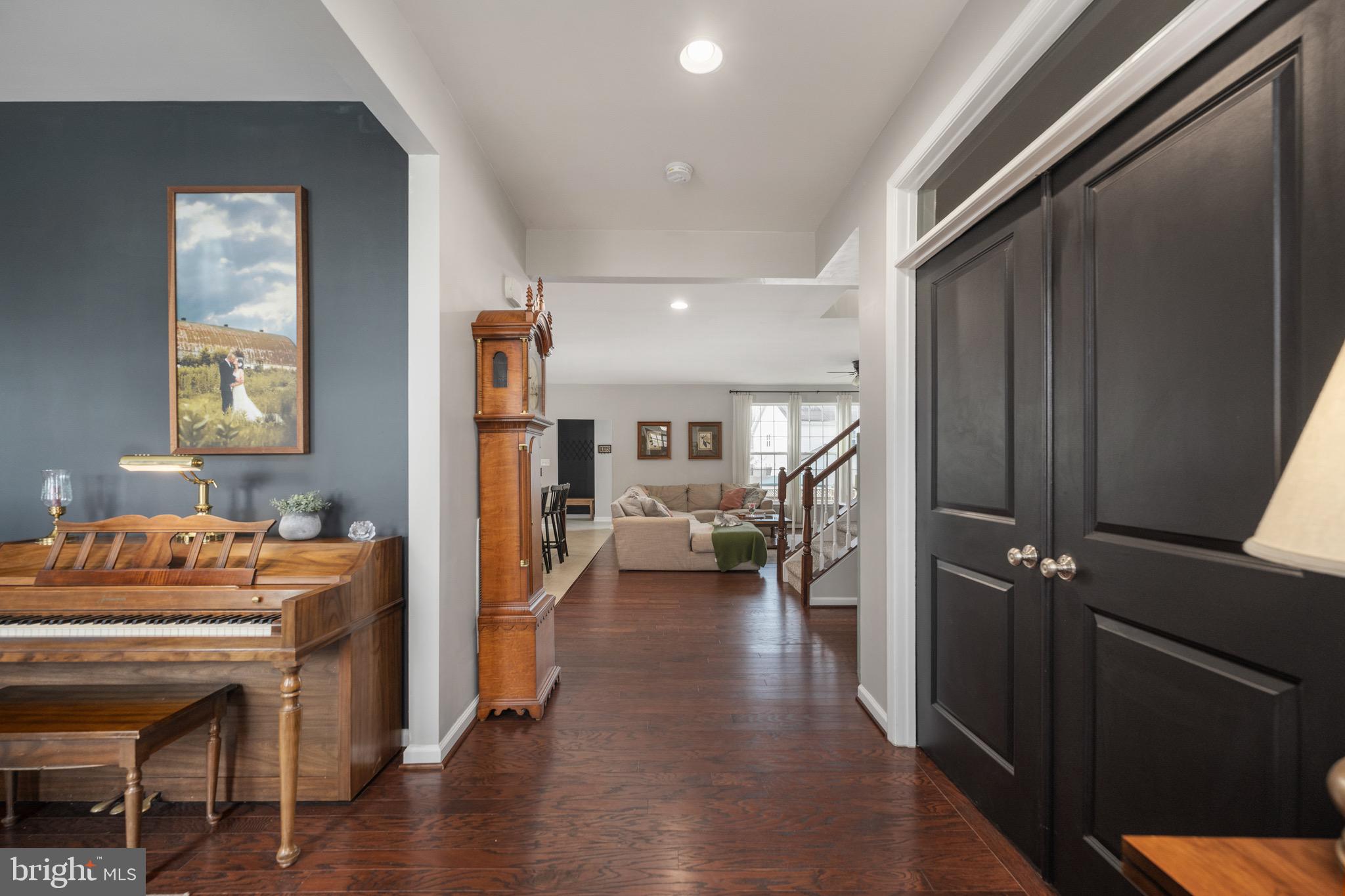 EMBREY MILL - Residential