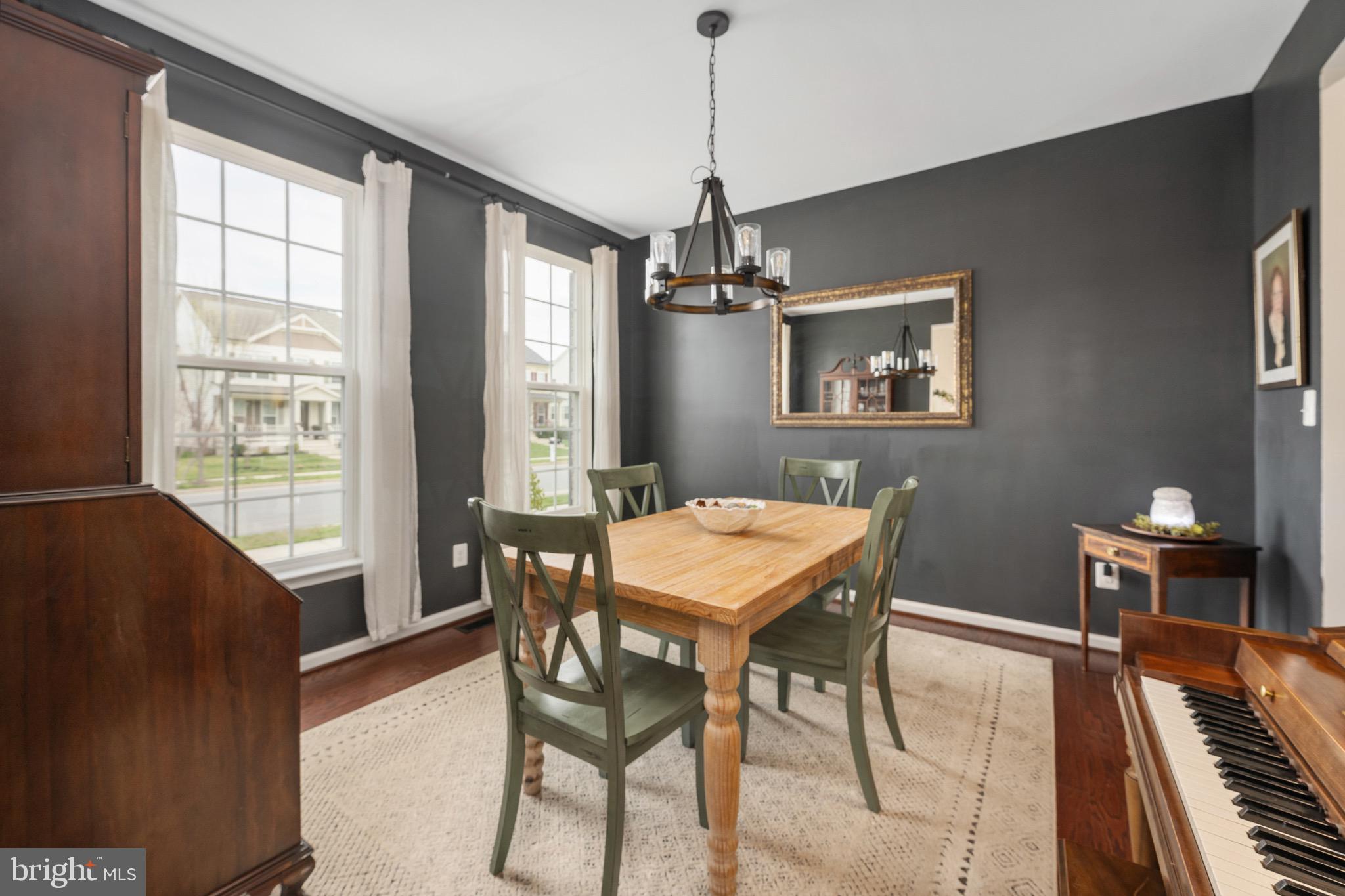 EMBREY MILL - Residential