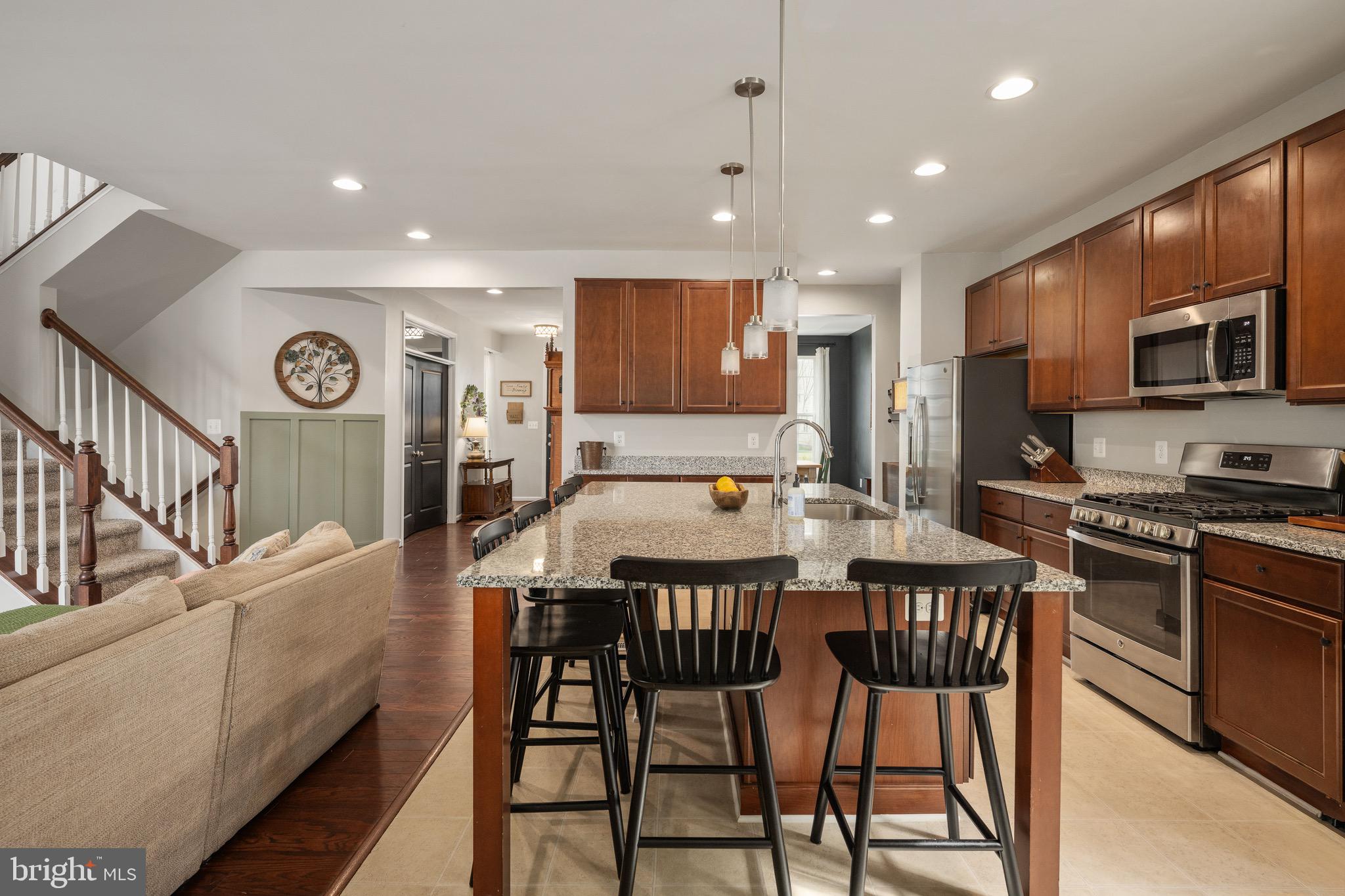 EMBREY MILL - Residential