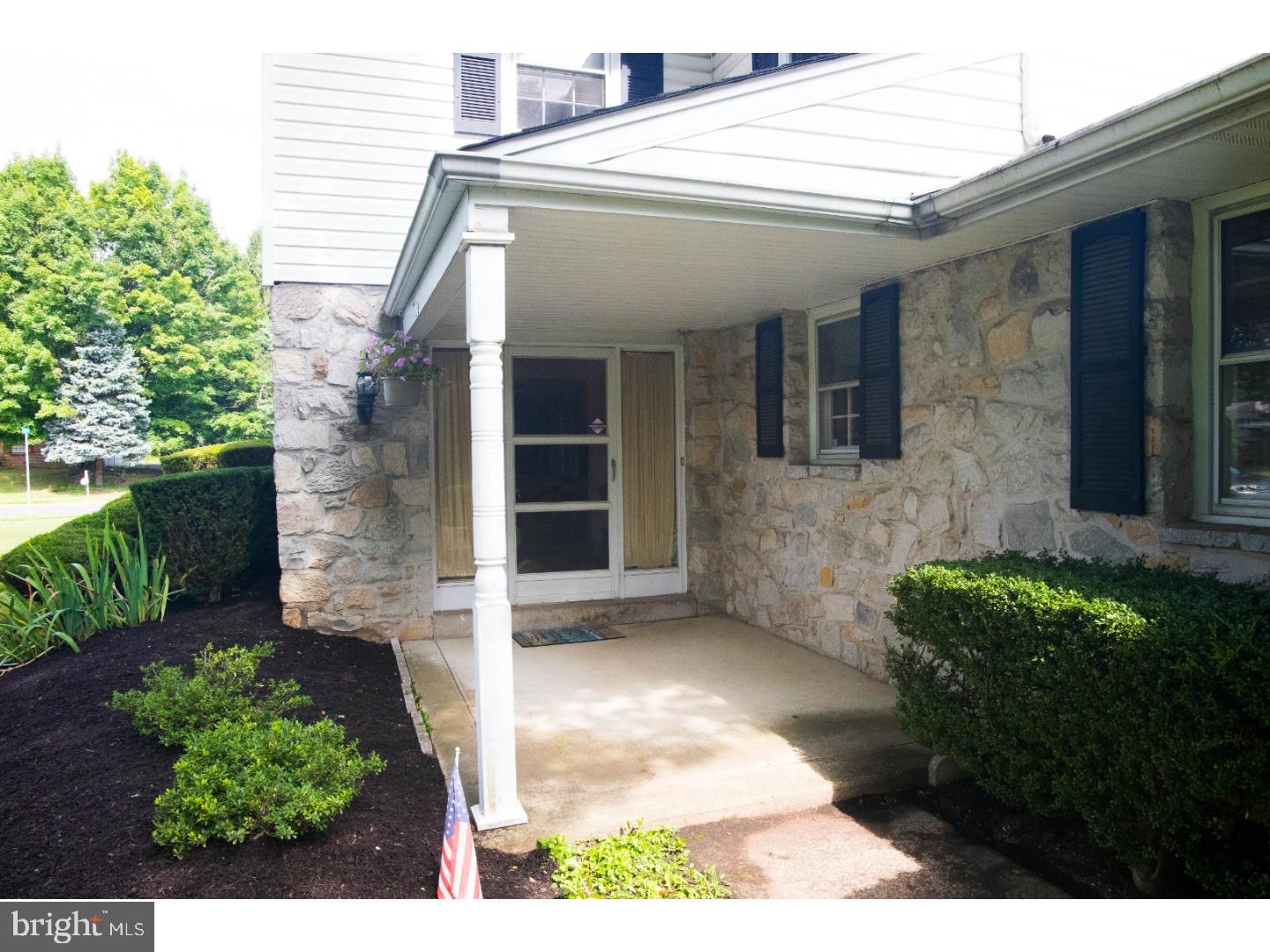 JUSTA FARMS - Residential