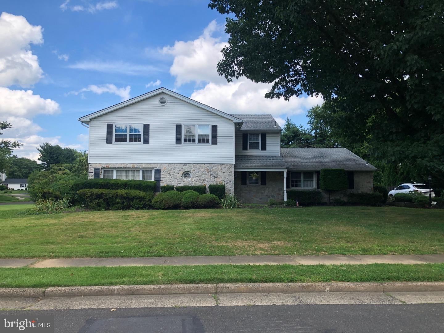 JUSTA FARMS - Residential