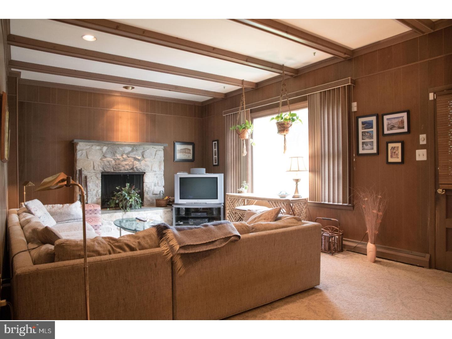 JUSTA FARMS - Residential