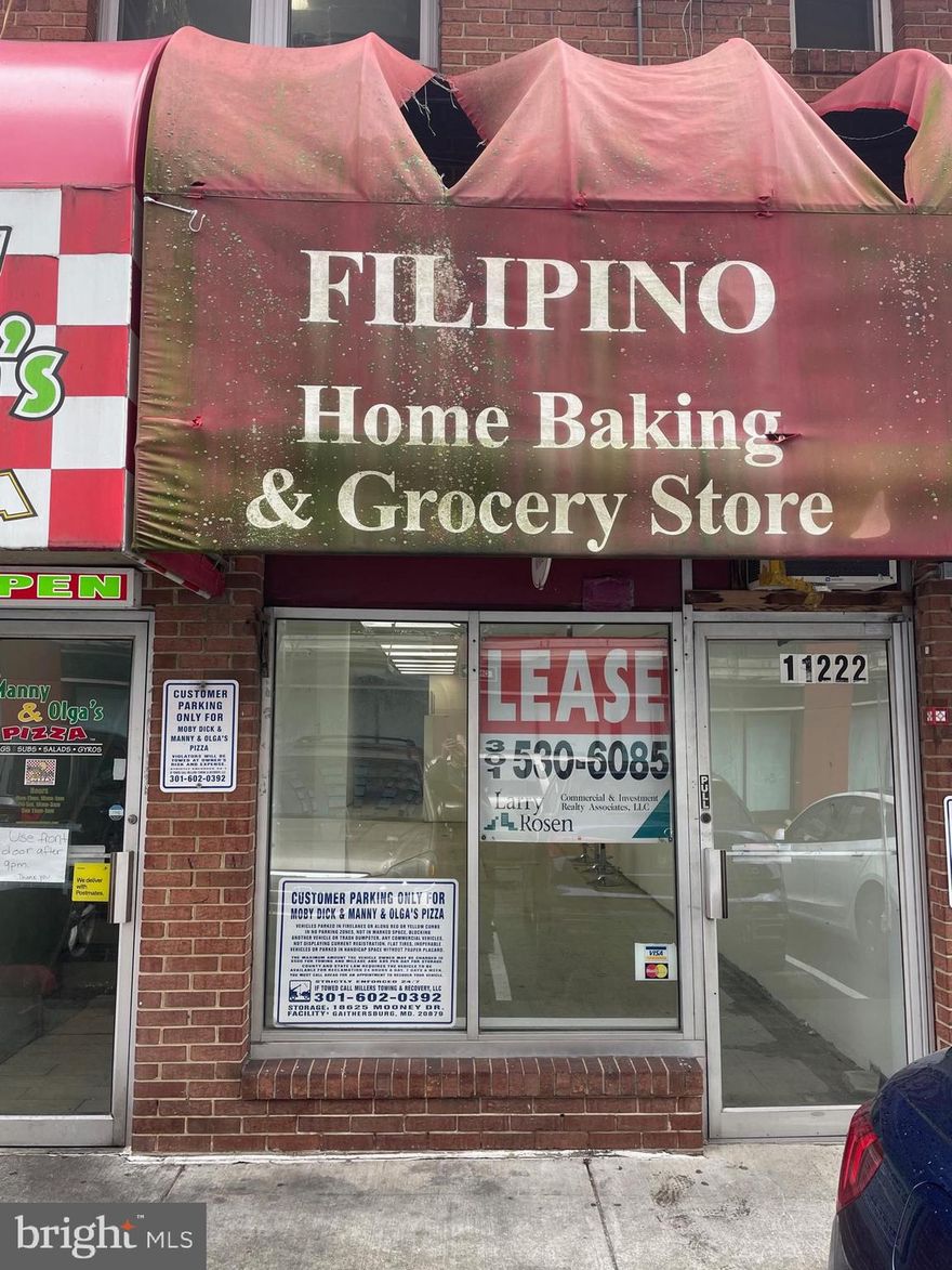 +/- 1,100 s.f. RETAIL space for LEASE

11222 Triangle Lane, Wheaton, Maryland 20902

SPACE: