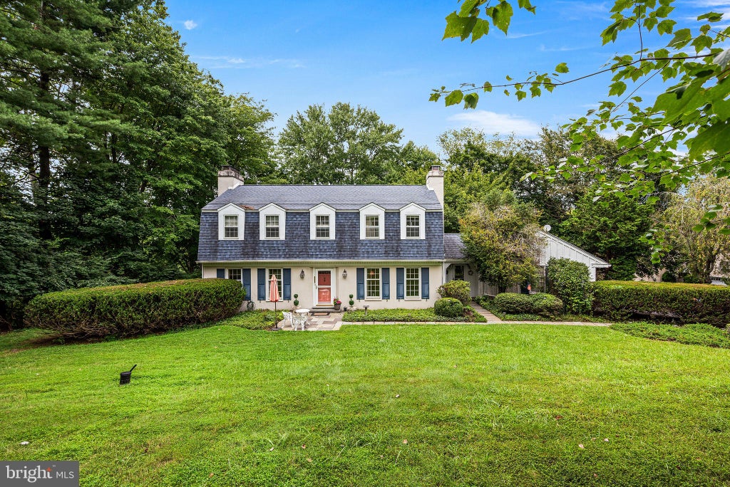 Photo of 1012 Robin Drive, WEST CHESTER, PA 19382 (MLS # PACT2133626)