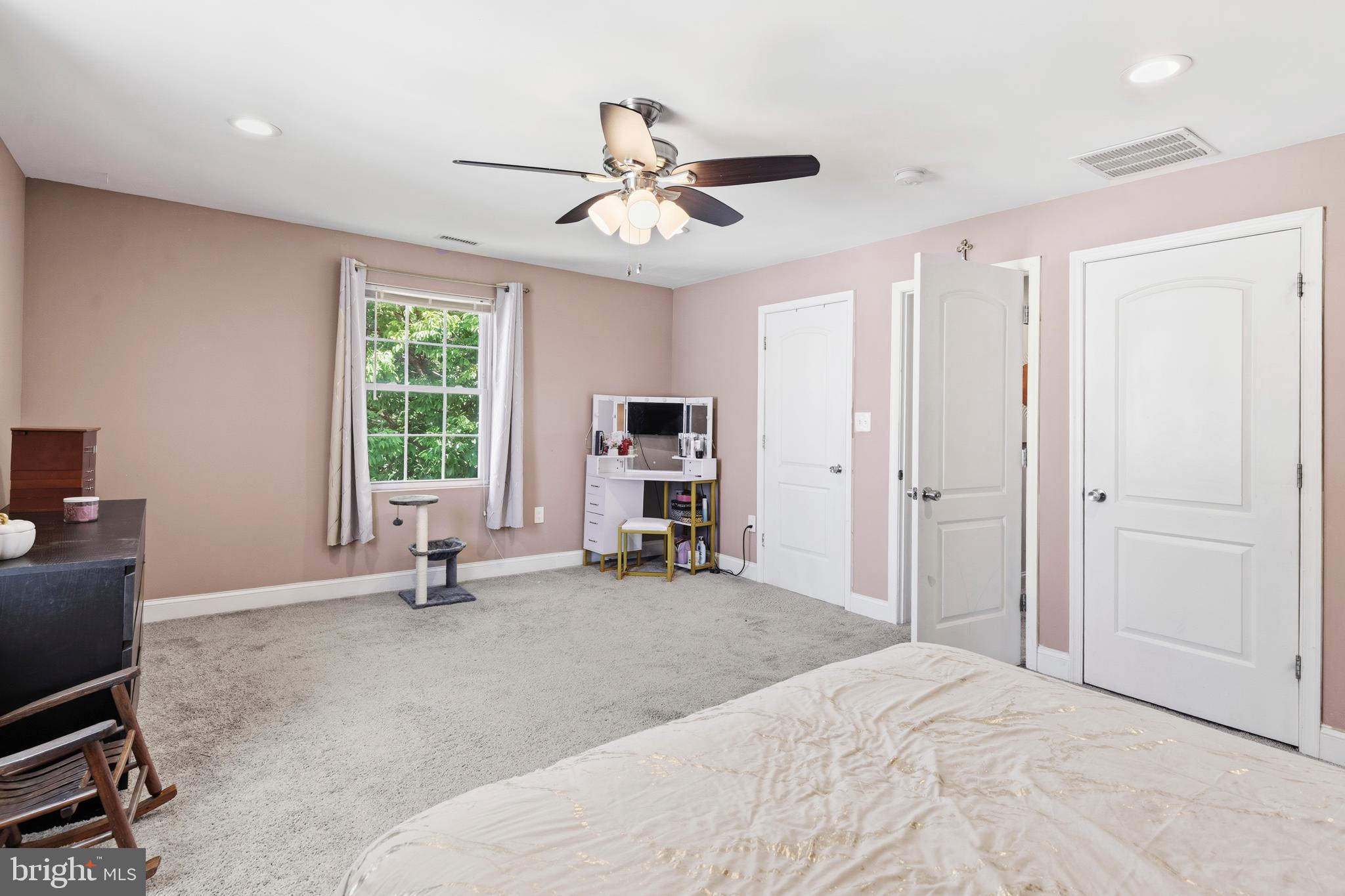 EDGEPOINT - Residential