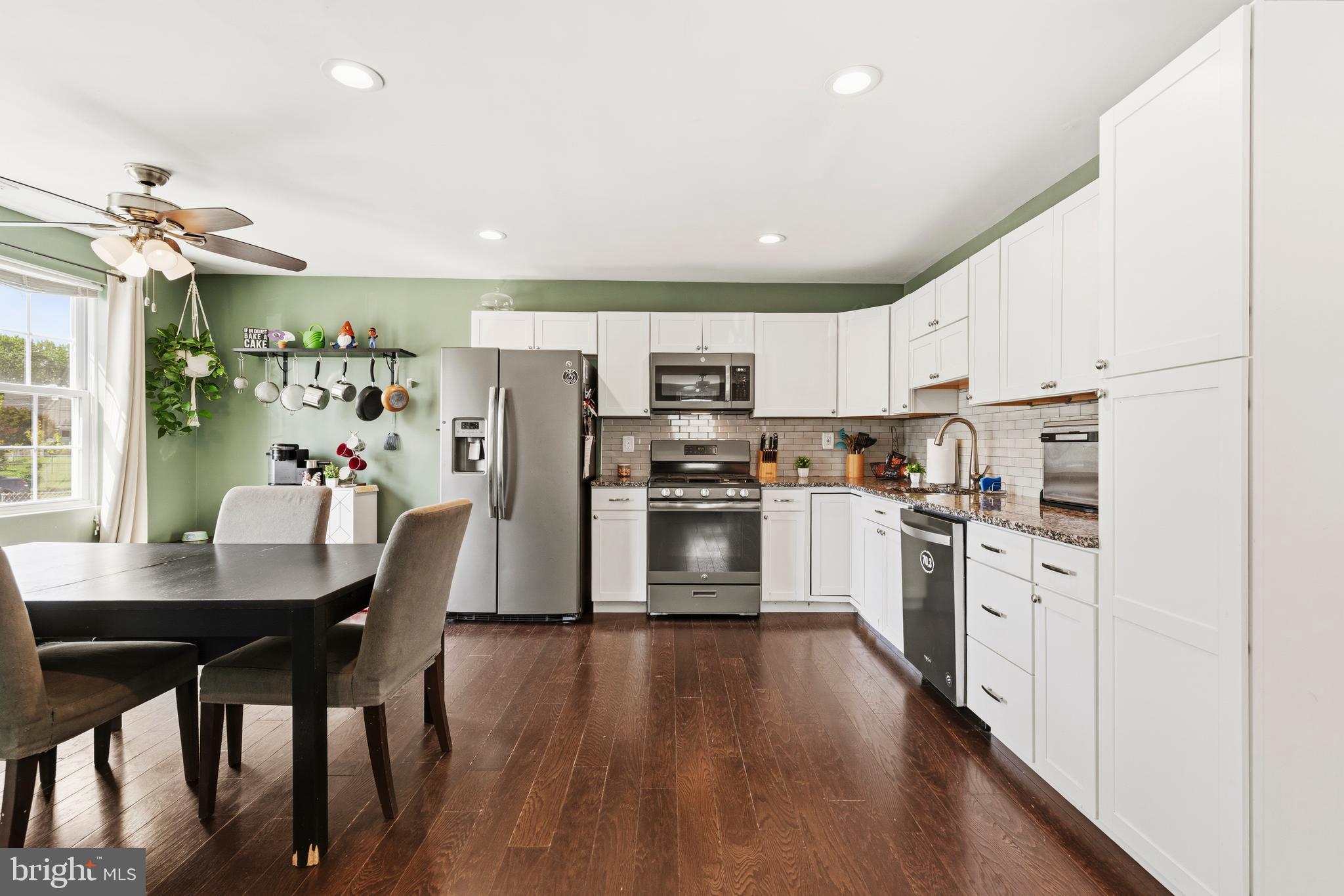 EDGEPOINT - Residential
