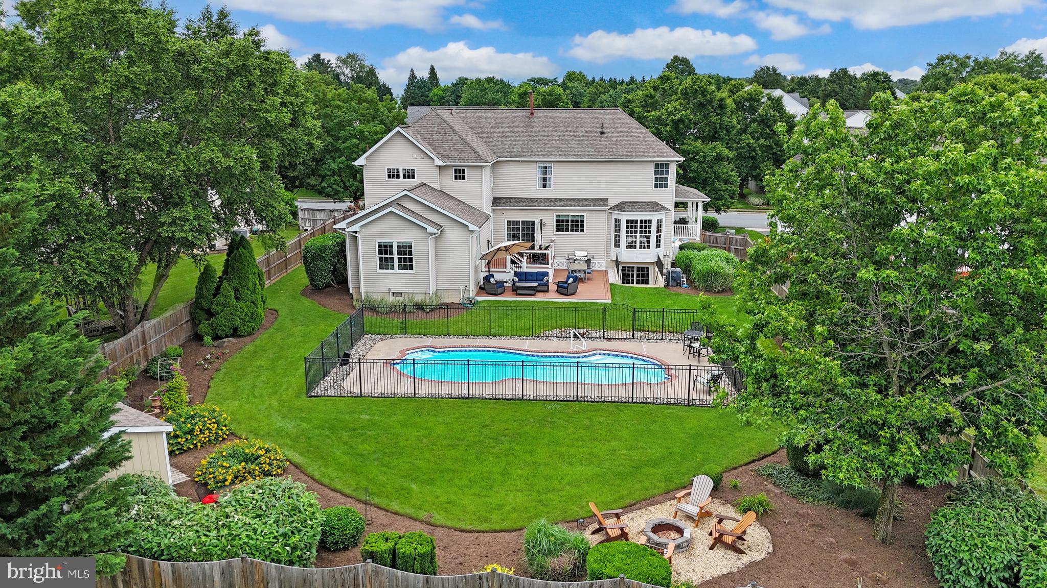 805 VALLEY SPRINGS DRIVE