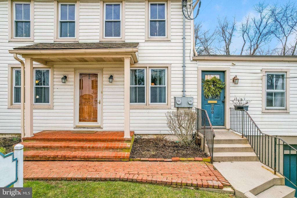 Photo of 200 S CHURCH ST, QUARRYVILLE, PA 17566 (MLS # PALA2030434)