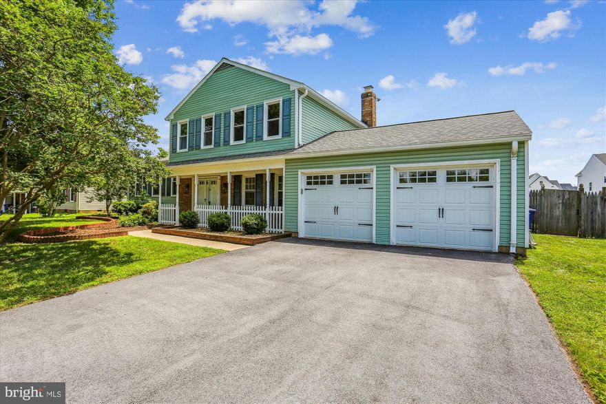 Gorgeous split-level in sought after Poolesville area. Main systems replaced in the past five years, including furnace, AC, hot water heater, gas fireplace insert, appliances, and washer/dryer. New roof with solar panels (owned, not leased) along with new attic insulation.  In ground pool has new water pump and new concrete surrounding it making a great rear patio poolside. New hardwoods throughout along with new driveway and garage door openers.