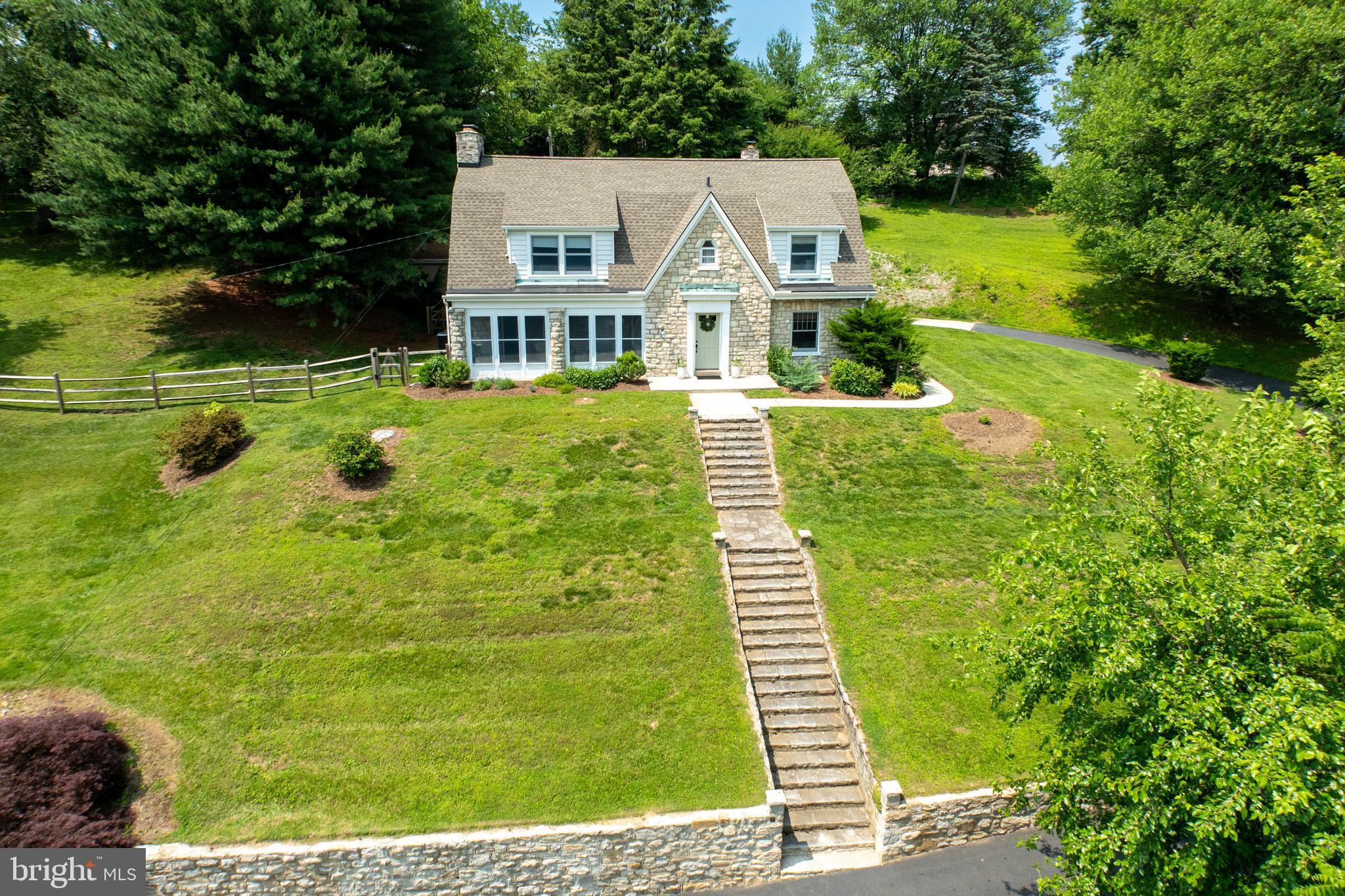 727 W BALTIMORE PIKE