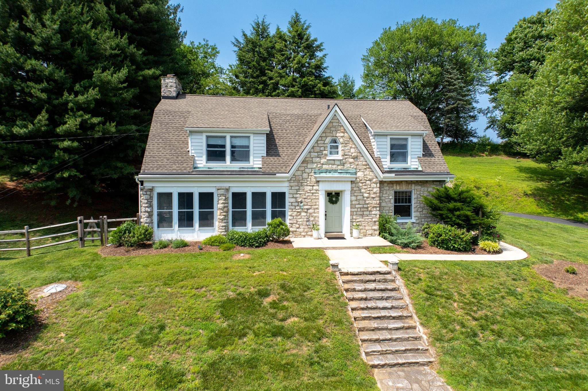 727 W BALTIMORE PIKE