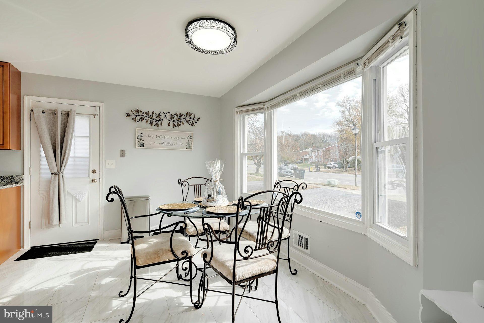 TANTALLON SOUTH - Residential Lease