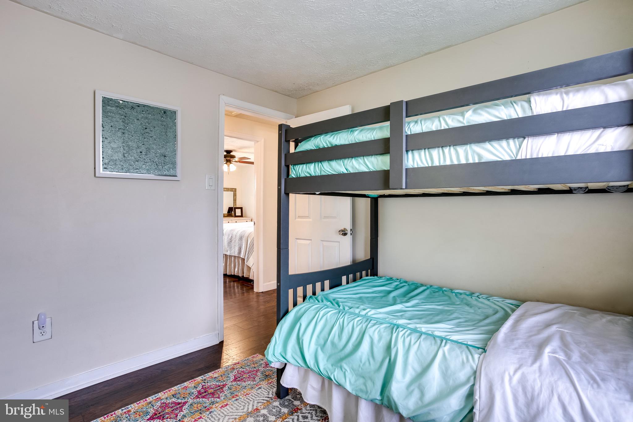 WASHINGTON CENTER - Residential