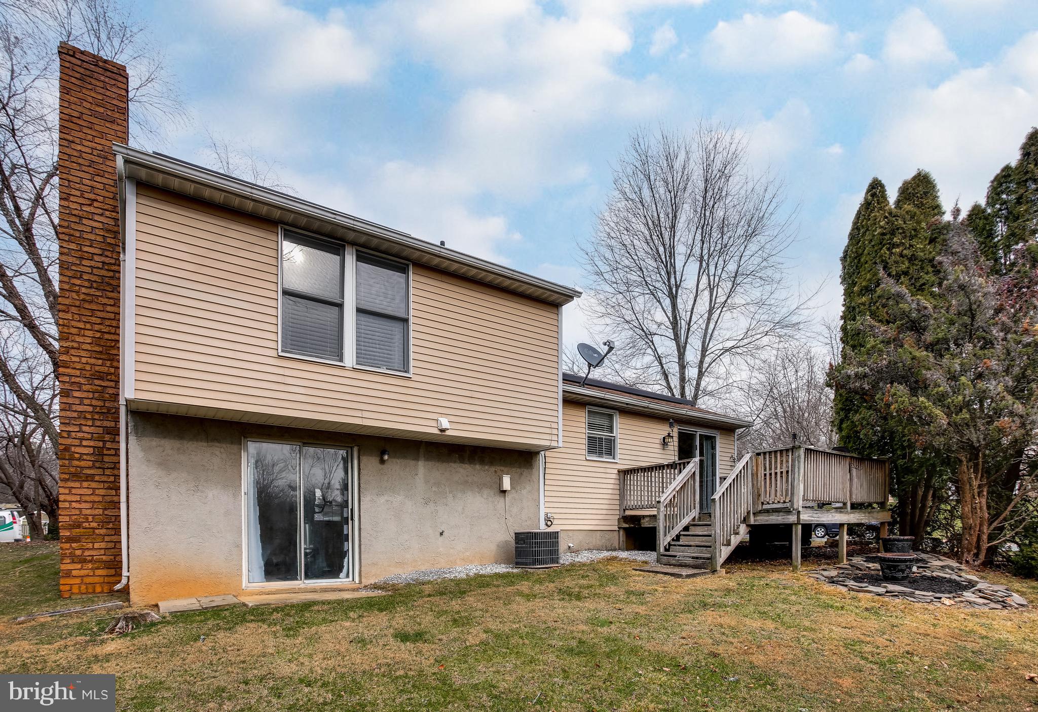 WASHINGTON CENTER - Residential