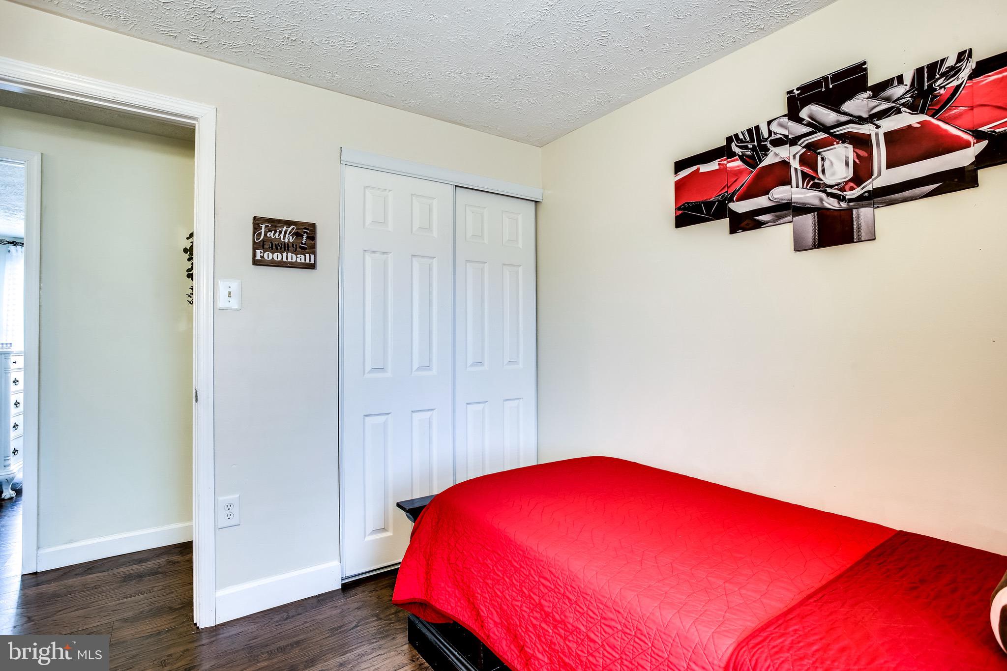 WASHINGTON CENTER - Residential