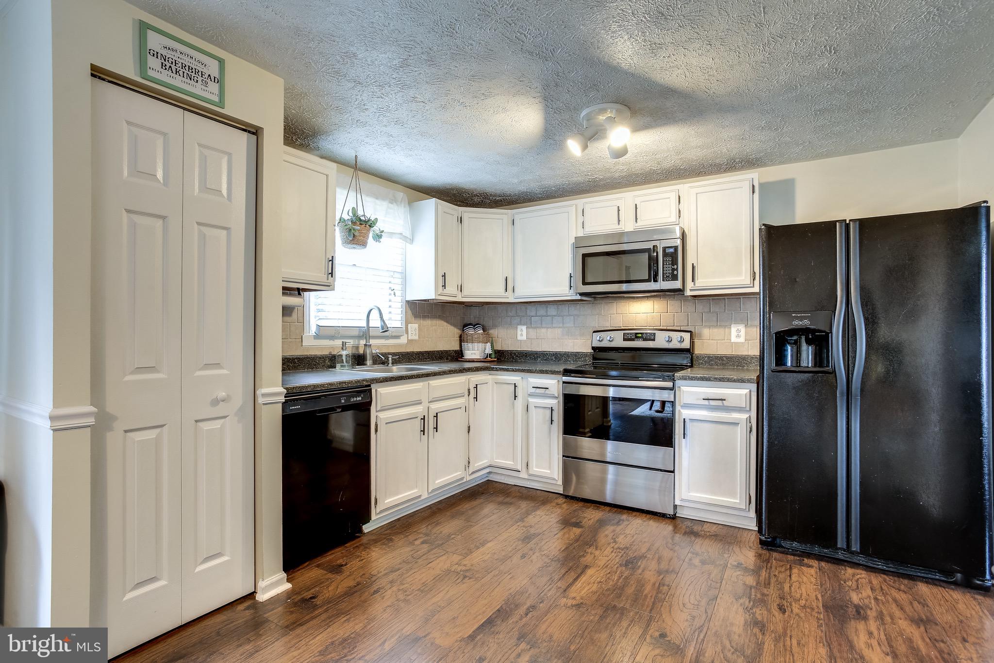 WASHINGTON CENTER - Residential