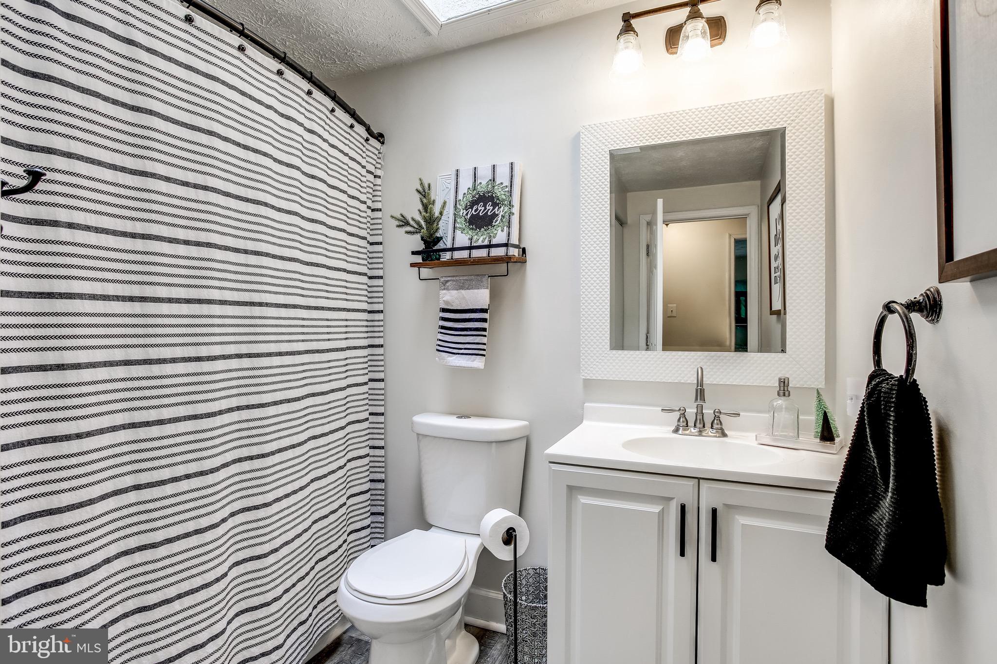 WASHINGTON CENTER - Residential