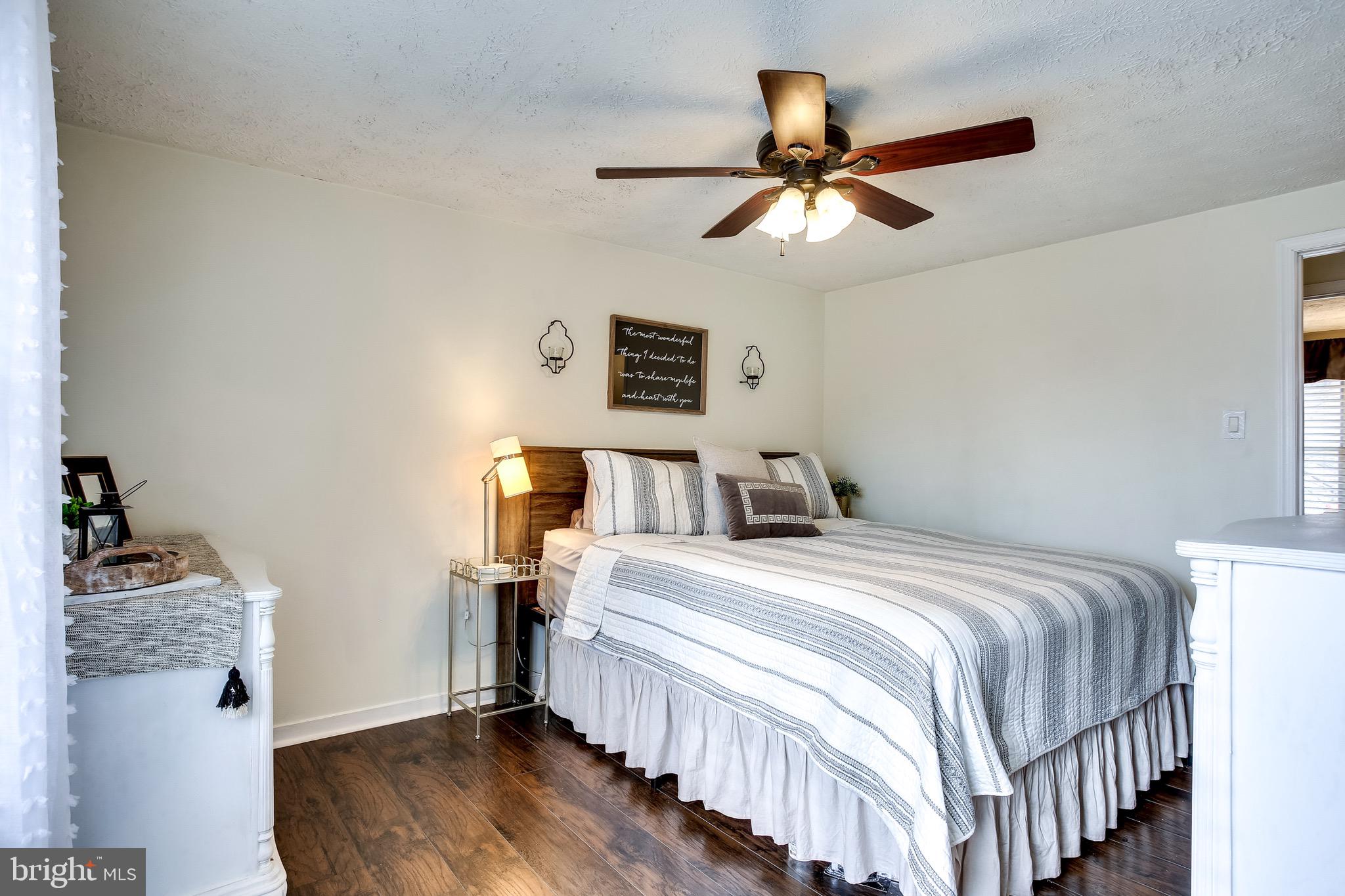 WASHINGTON CENTER - Residential