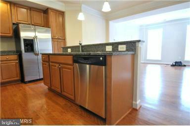 VILLAGES OF URBANA - Residential Lease