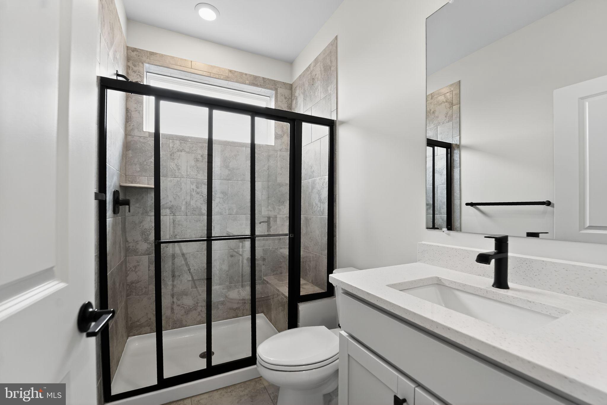 MEDFIELD - Residential