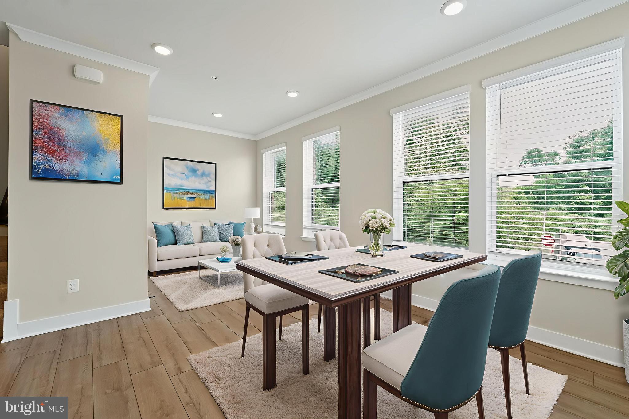 MEDFIELD - Residential