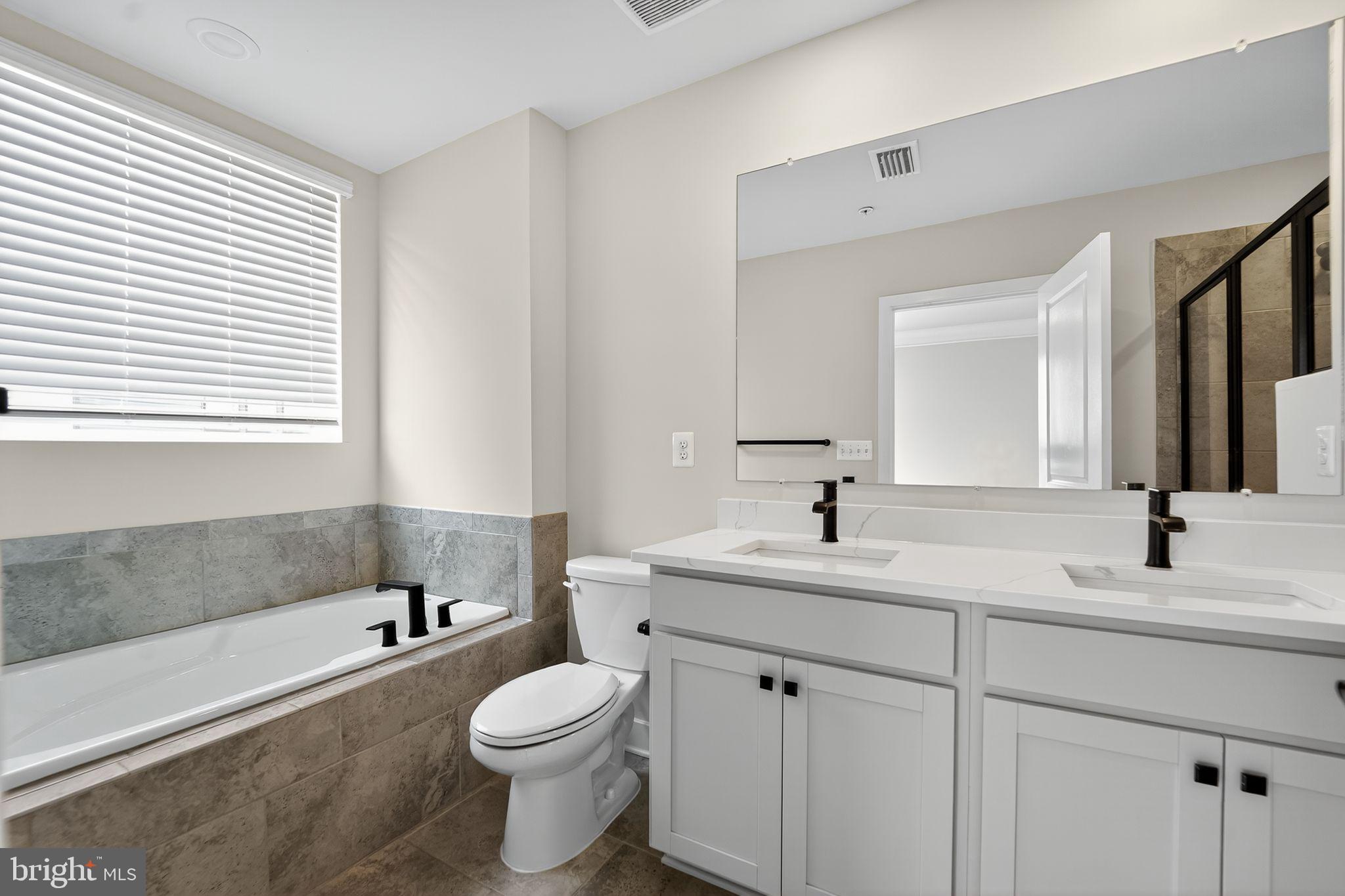 MEDFIELD - Residential