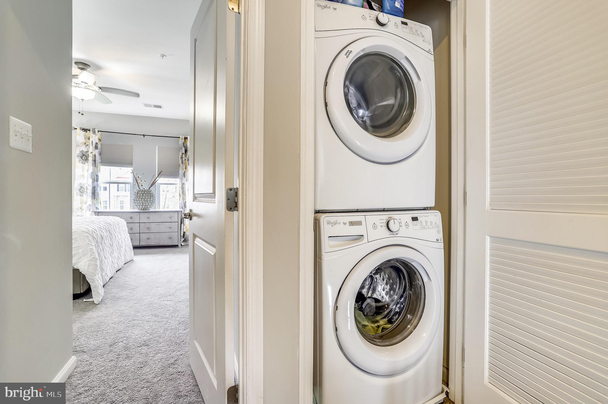 CREEKSIDE VILLAGE AT TANYARD SPRINGS - Residential