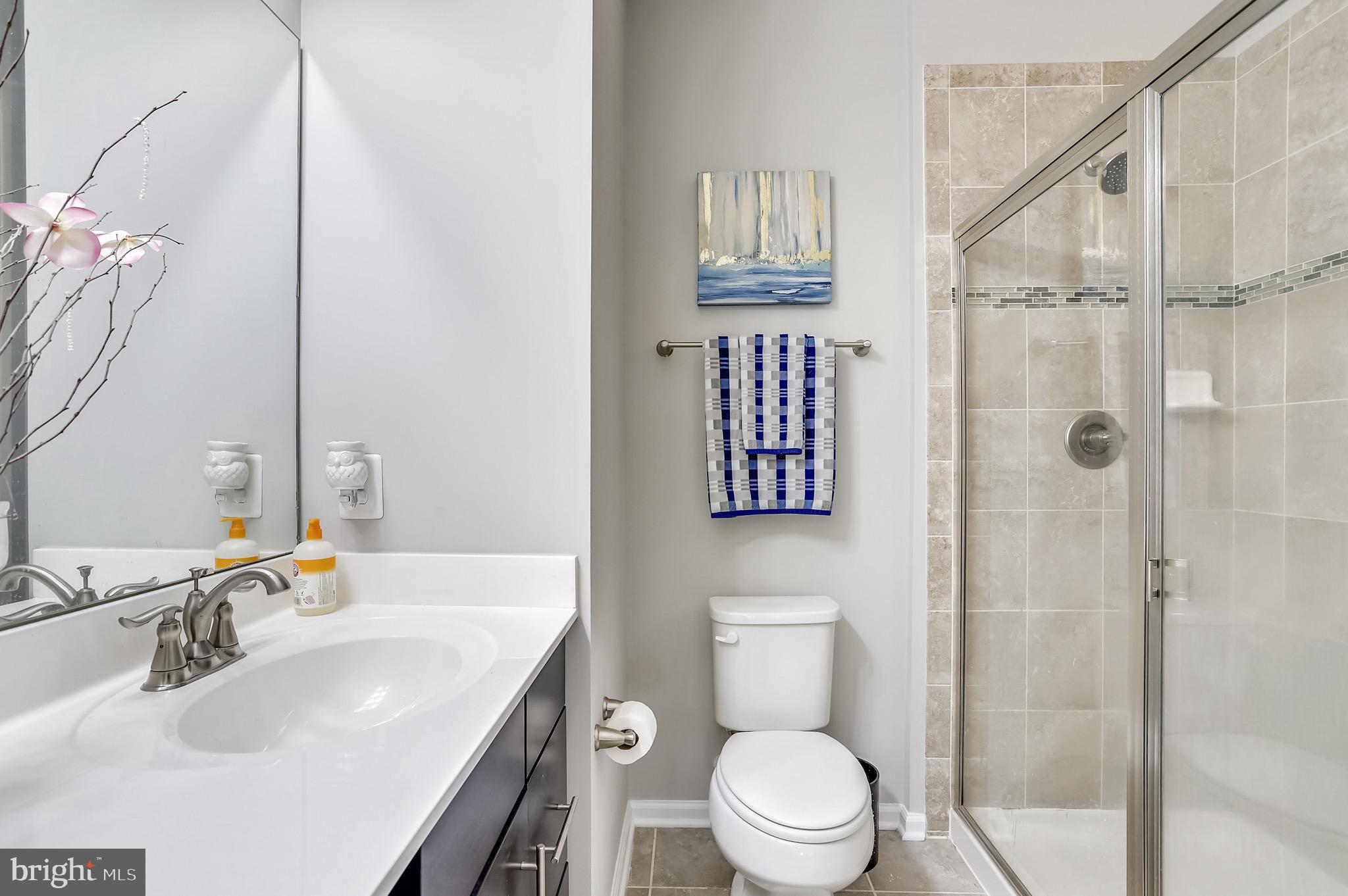 CREEKSIDE VILLAGE AT TANYARD SPRINGS - Residential