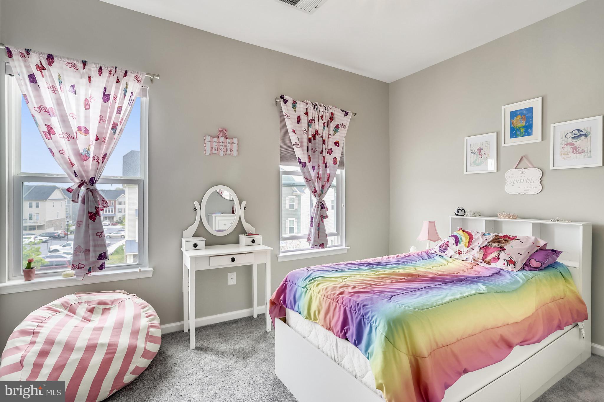 CREEKSIDE VILLAGE AT TANYARD SPRINGS - Residential