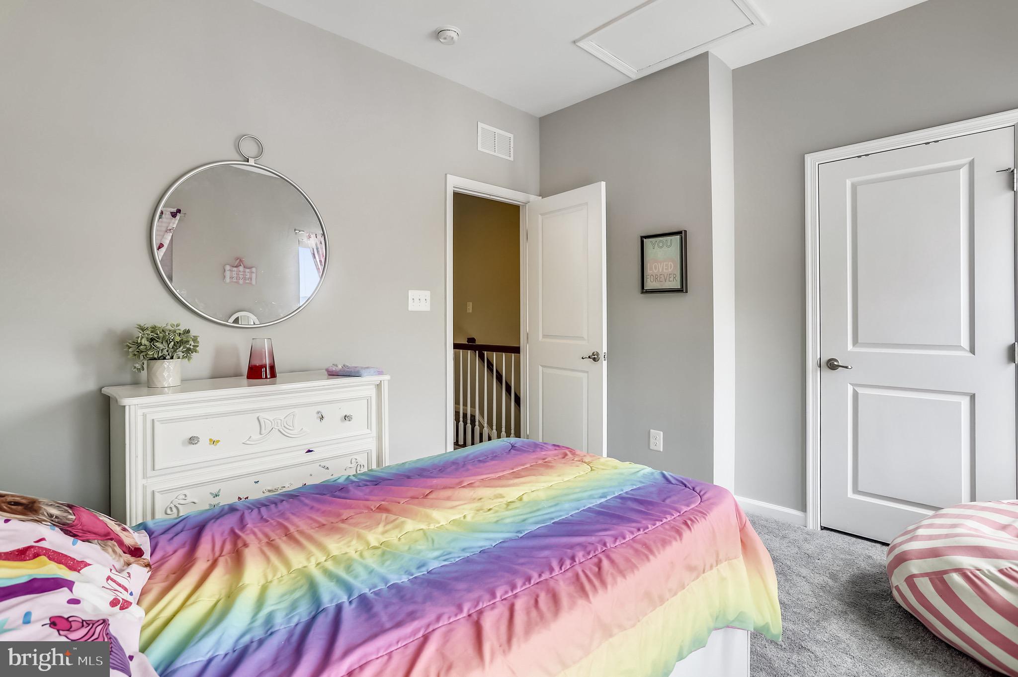 CREEKSIDE VILLAGE AT TANYARD SPRINGS - Residential