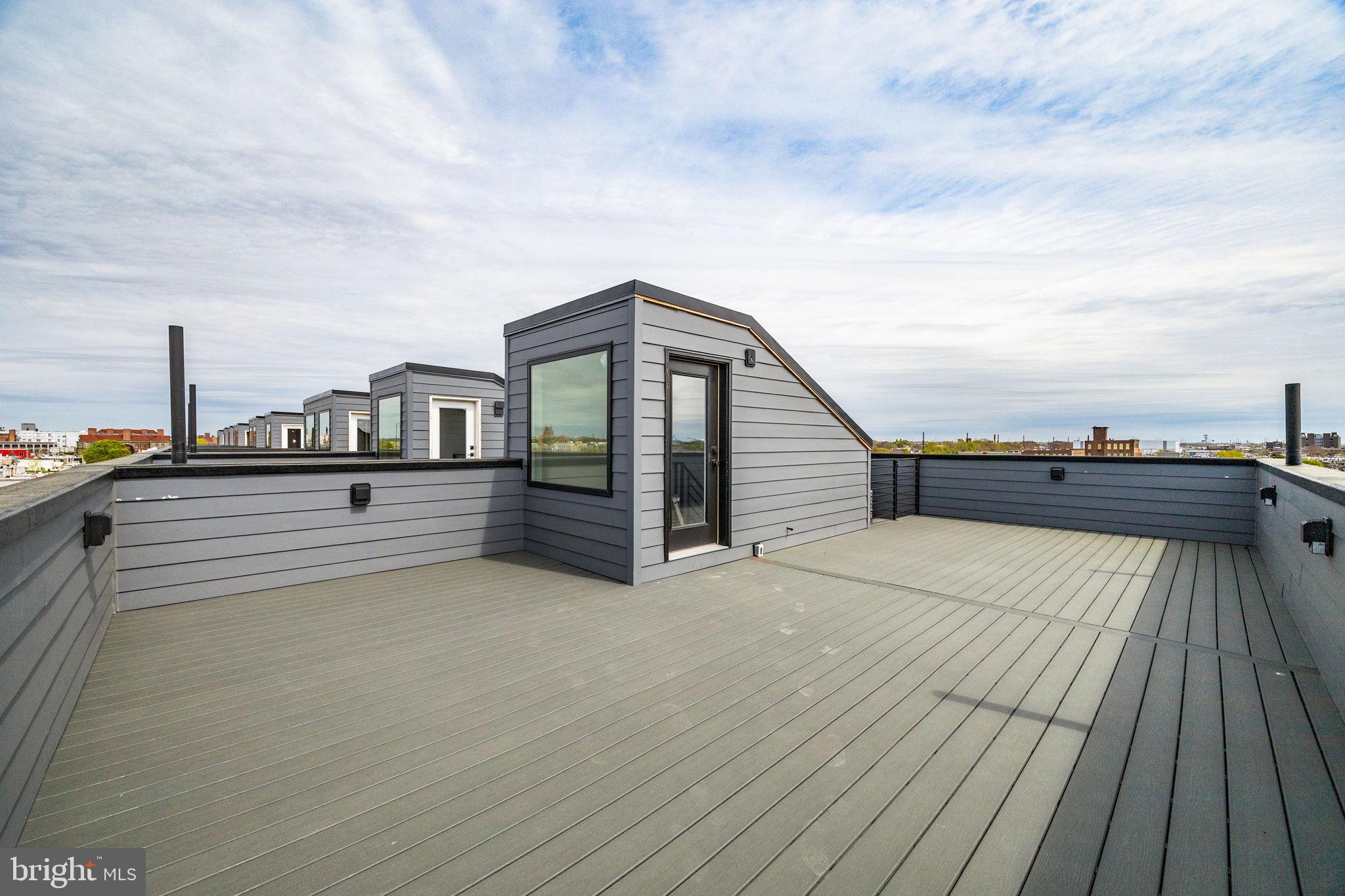 PORT RICHMOND - Residential