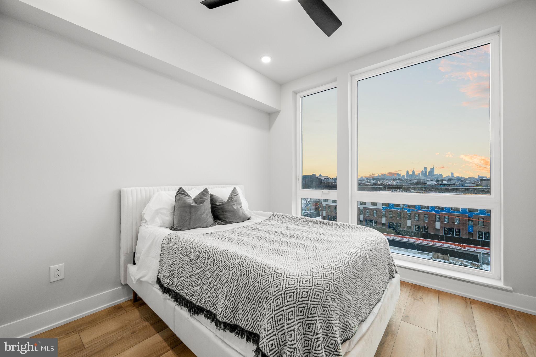 PORT RICHMOND - Residential