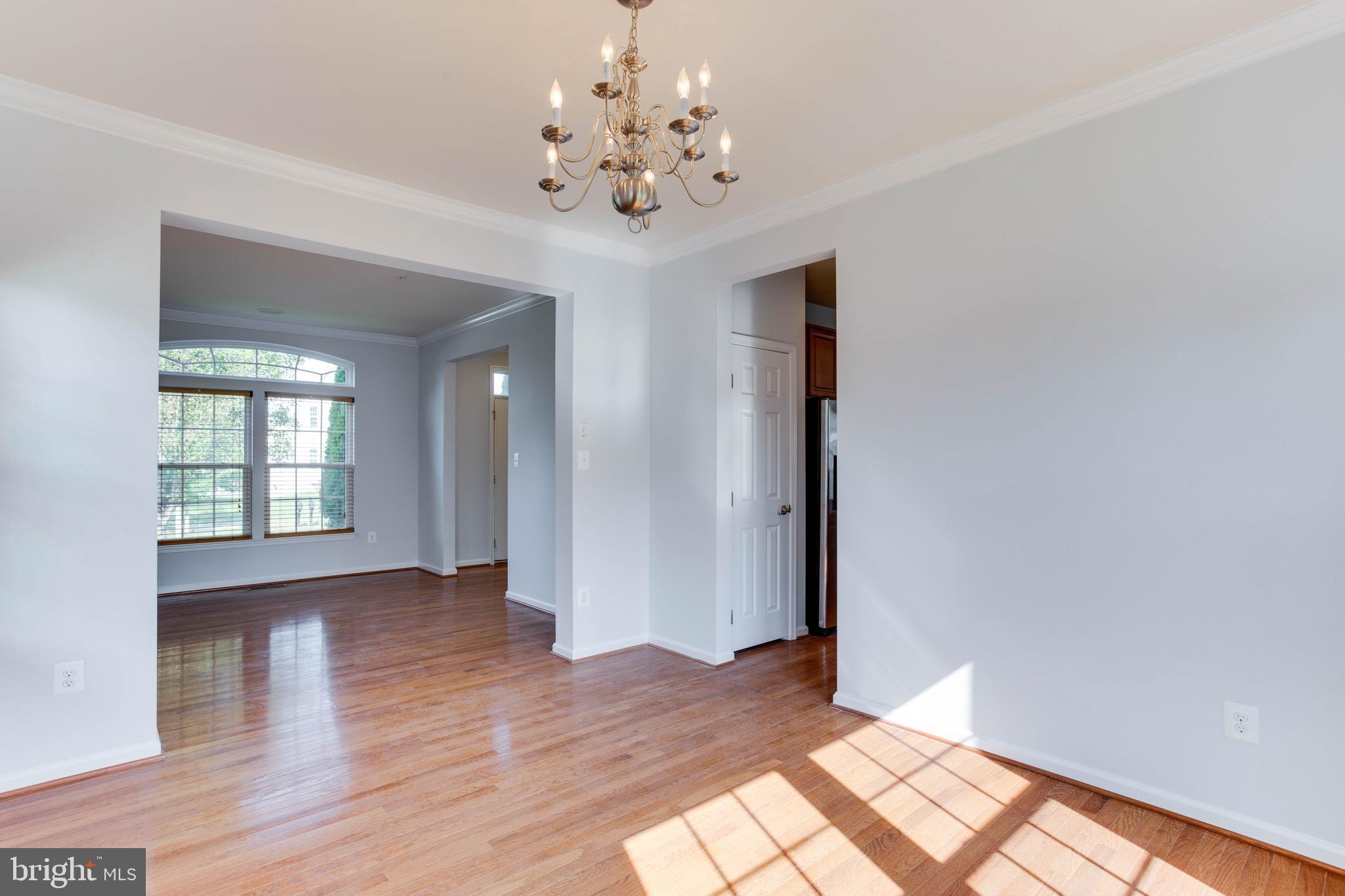 BRENTWOOD - Residential