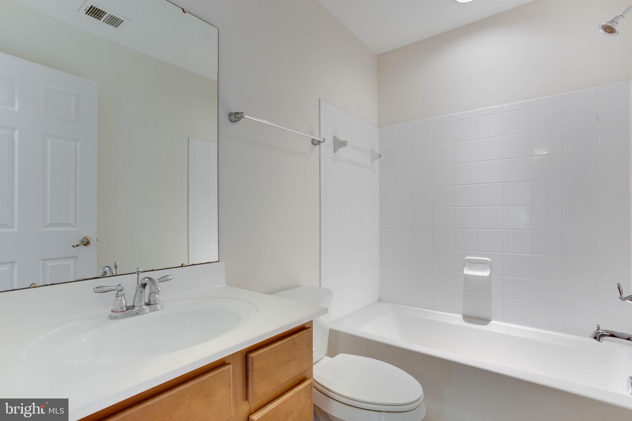 BRENTWOOD - Residential