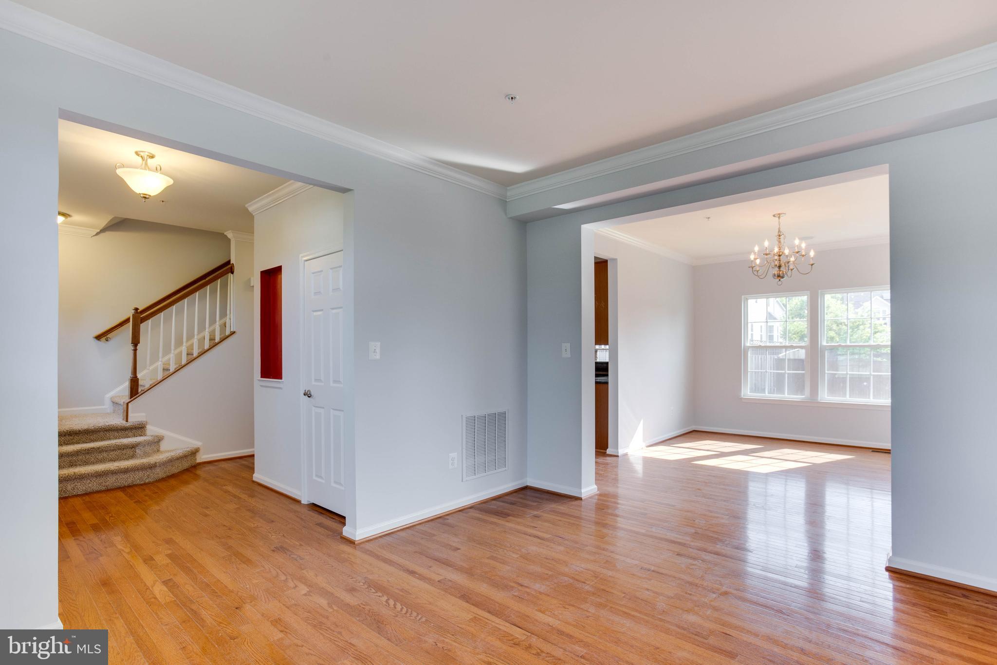 BRENTWOOD - Residential