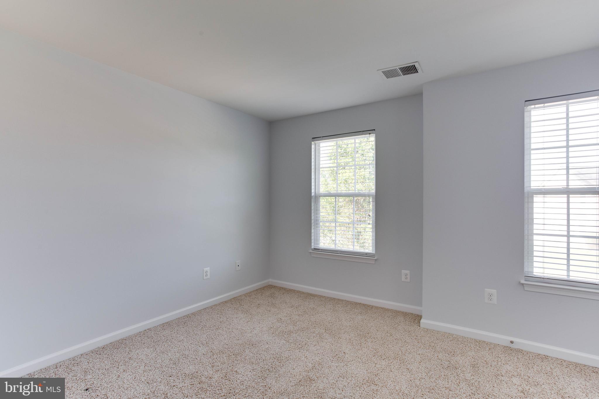 BRENTWOOD - Residential