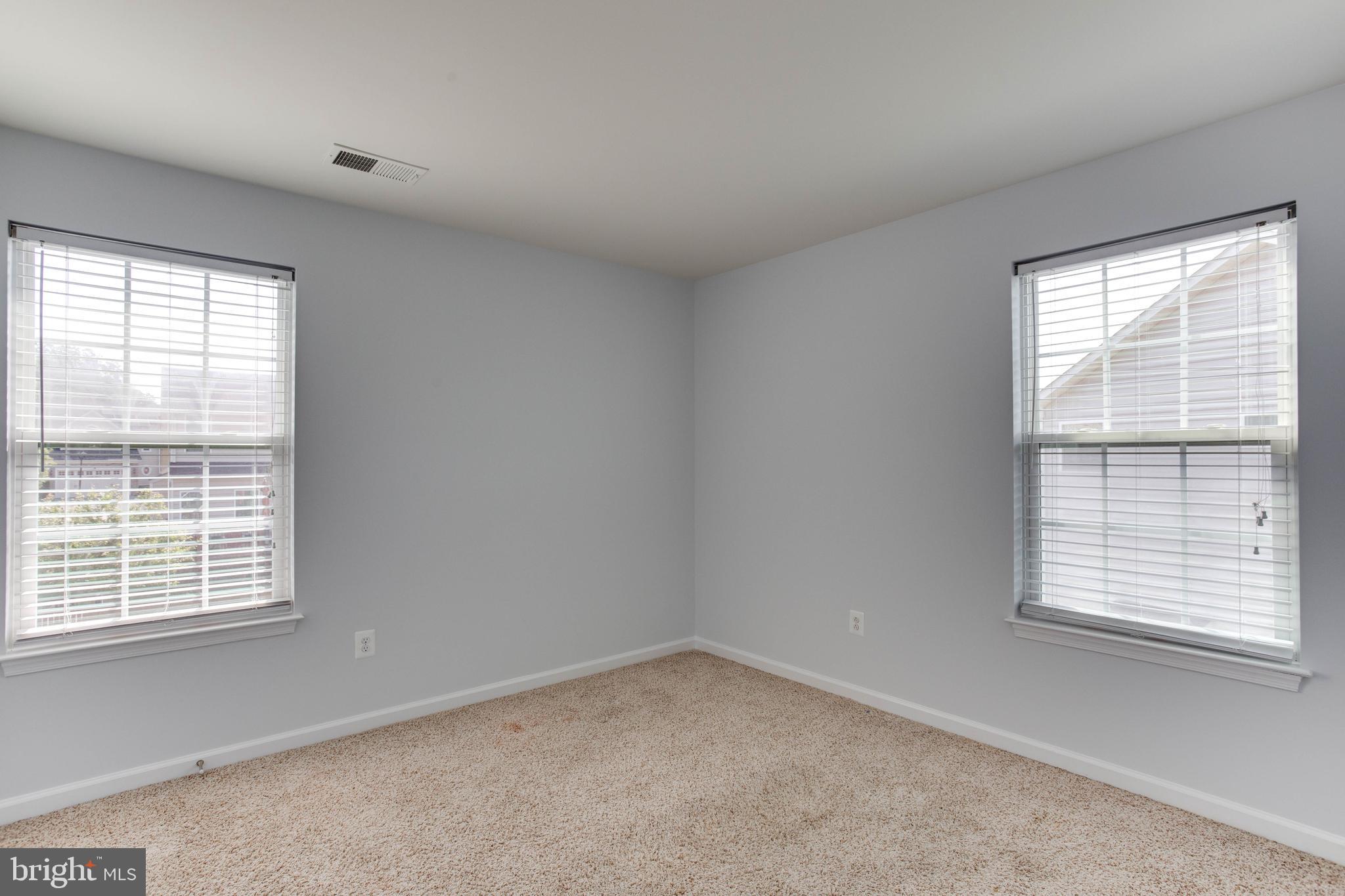 BRENTWOOD - Residential