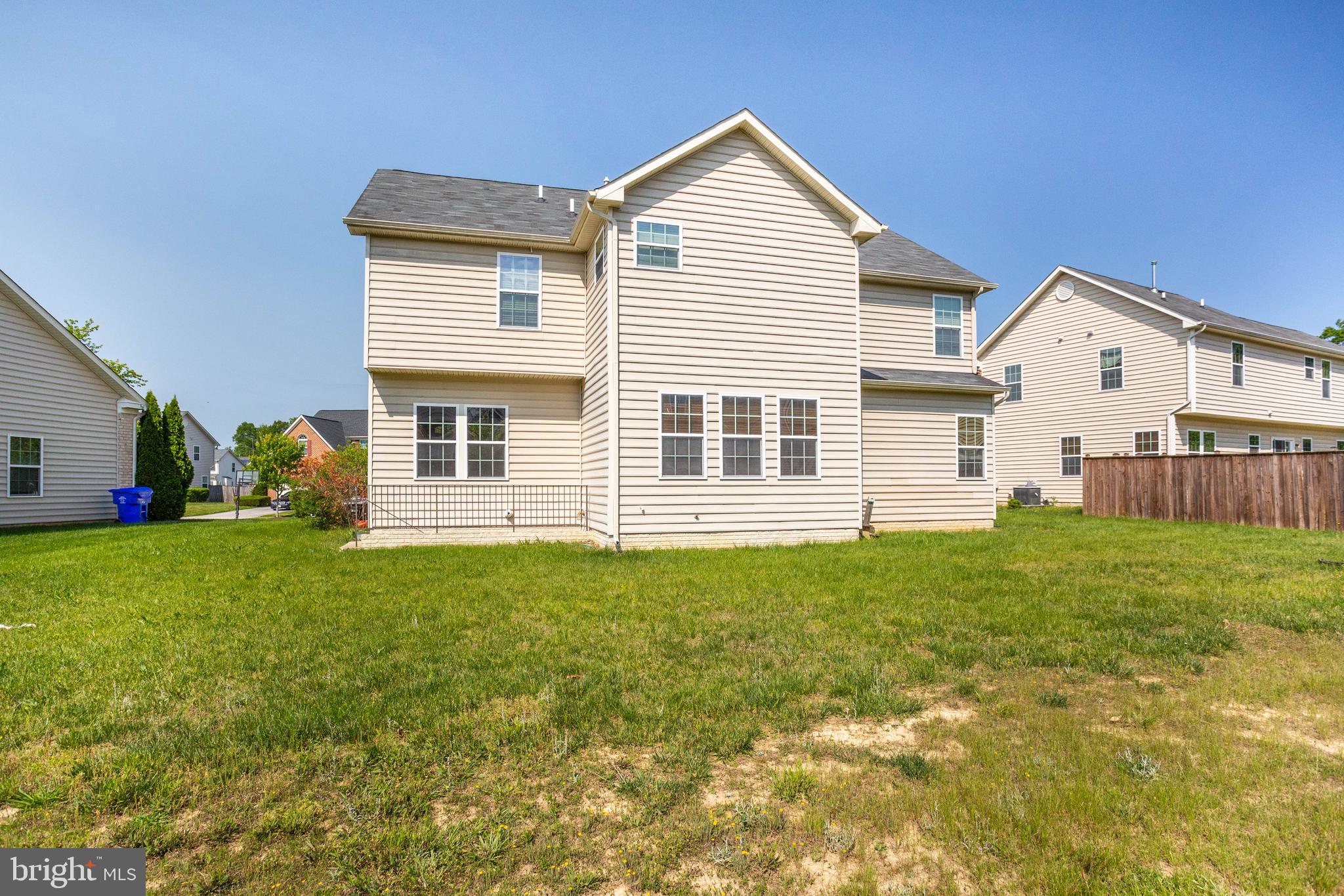 BRENTWOOD - Residential