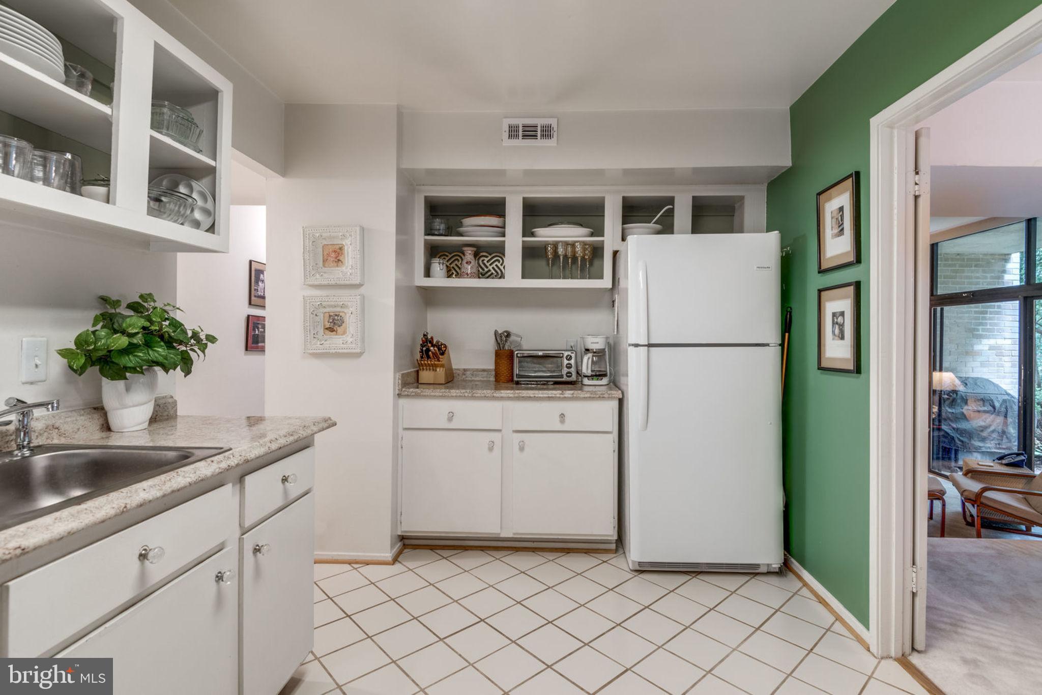 BENTANA PARK - Residential