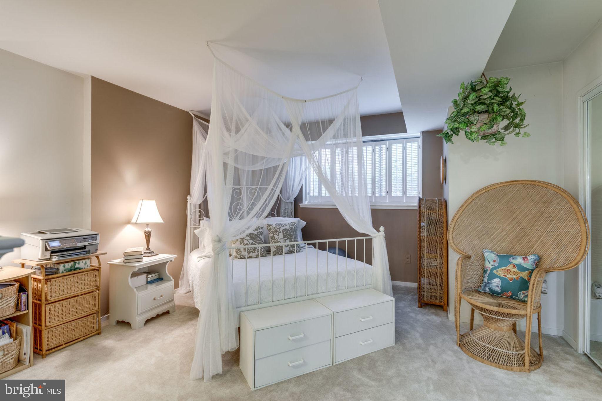 BENTANA PARK - Residential