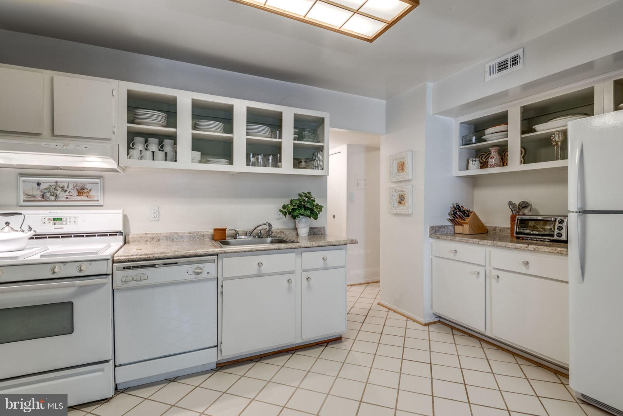 BENTANA PARK - Residential