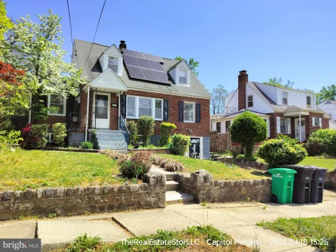 1404 Edgewick Avenue, Capitol Heights, MD 20743 - #: MDPG2212480
