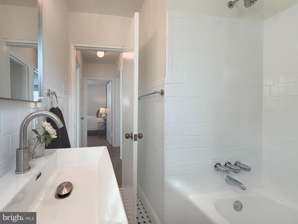 MORRIS HGTS - Residential